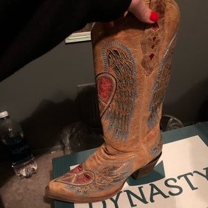 Size 8 Cowboy boots